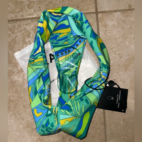 SKATIE. CANNES PRINT. NWT. - Picture 4 of 7